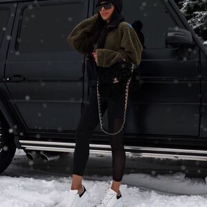 Black mesh workout leggings